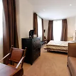 Domaine D'auriac - Relais & Chateaux Hotel 5*