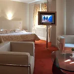 Hotel Domaine D'auriac - Relais & Chateaux 5*