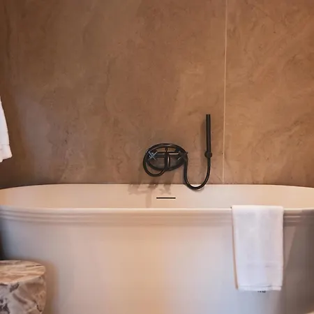 Domaine D'auriac - Relais & Chateaux מלון 5*