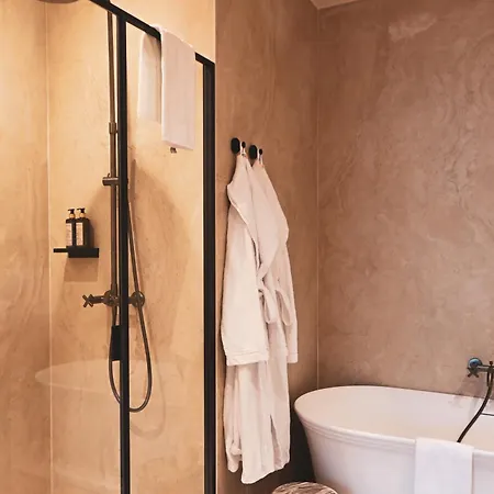 Hotel Domaine D'auriac - Relais & Chateaux 5*